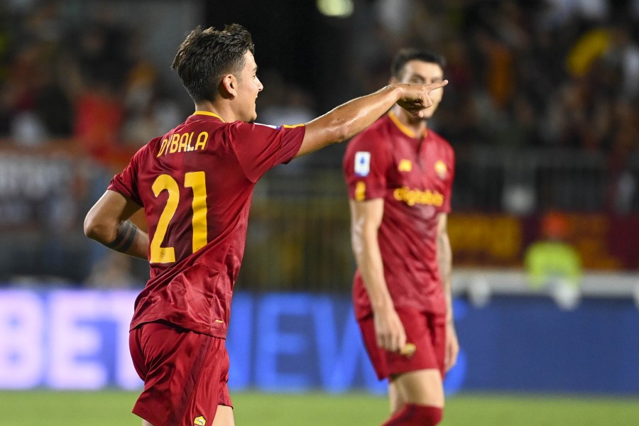 Dybala esulta durante Empoli-Roma