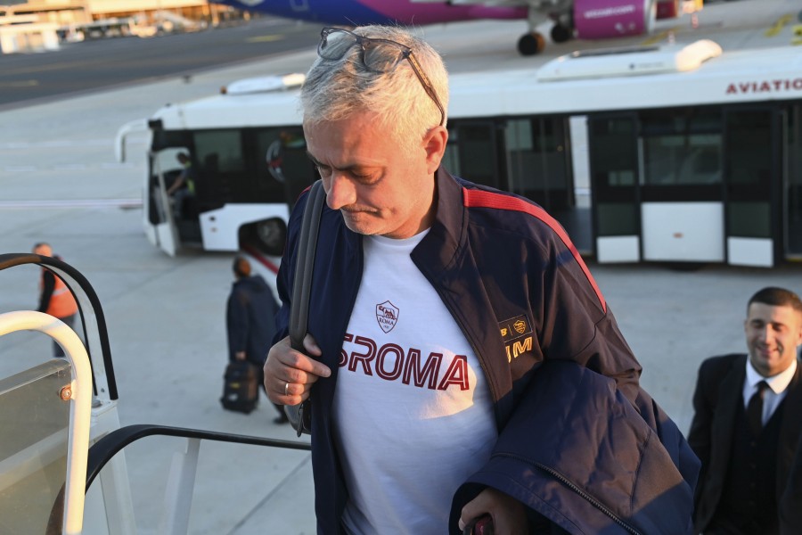 José Mourinho in partenza verso Reggio Emilia