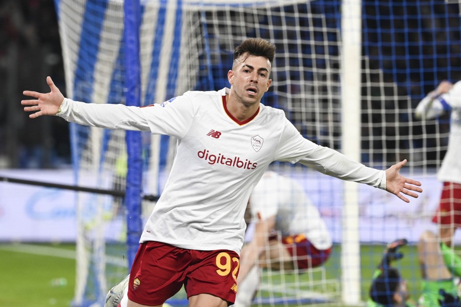 Stephan El Shaarawy esulta per la rete del momentaneo 1-1