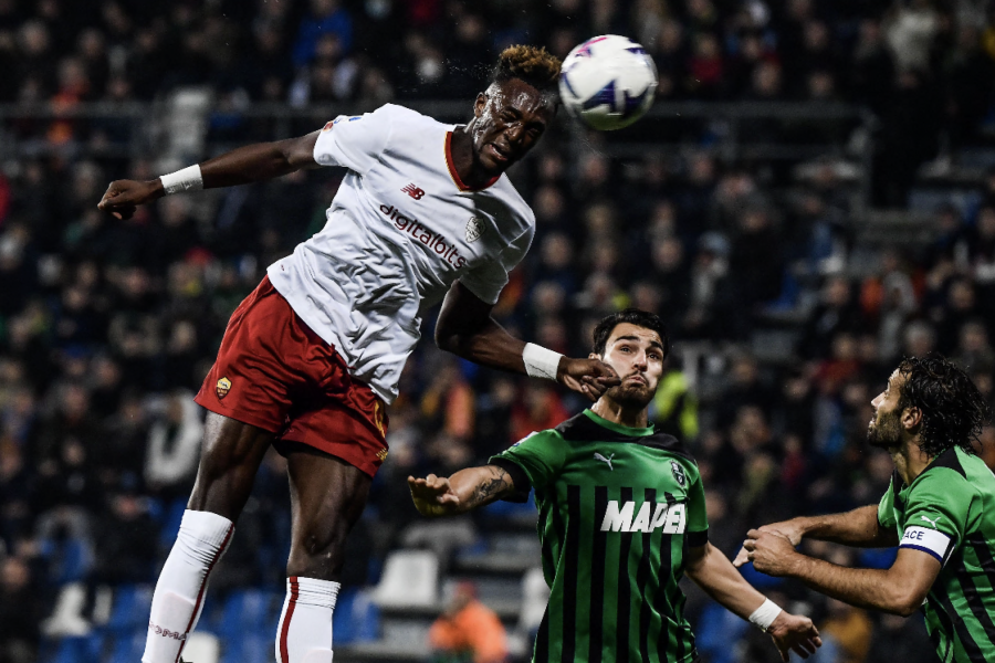 Abraham scoring his goal against Sassuolo