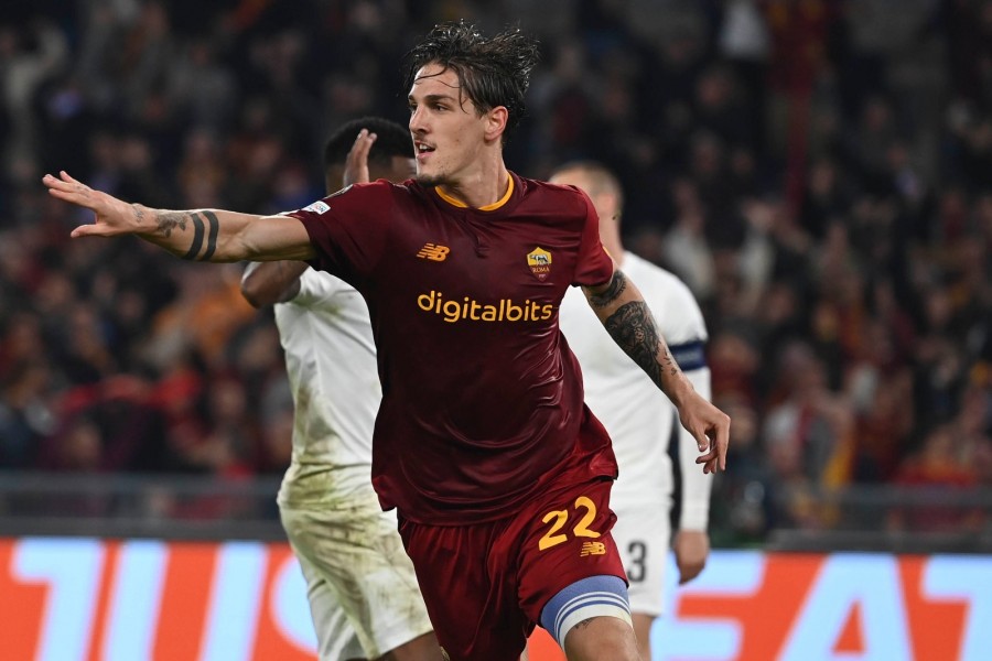 Nicolò Zaniolo in azione con la maglia della Roma