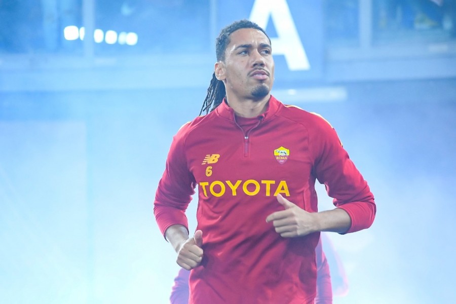 Chris Smalling prima di una partita della Roma