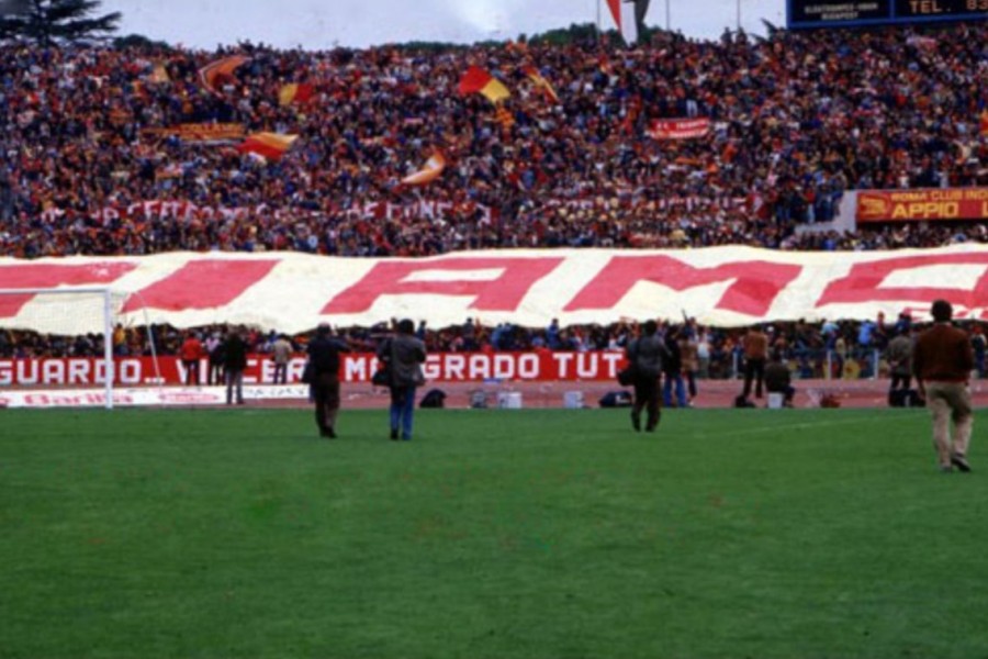 Storica coreografia della tifoseria romanista