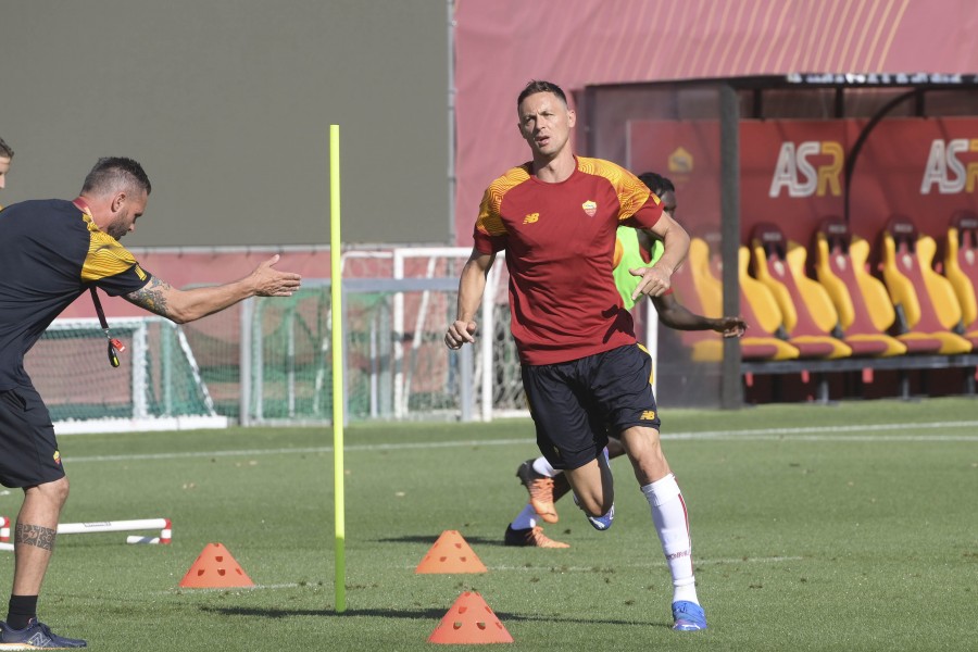 Nemanja Matic lavora a Trigoria prima di partire per il Portogallo