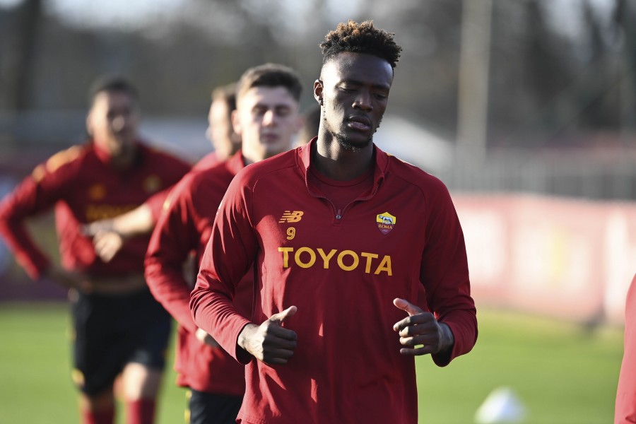 Abraham durante una seduta di allenamento a Trigoria