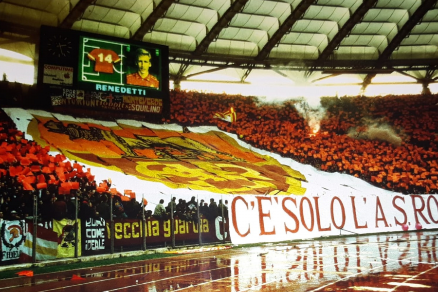 Coreografia della Curva Sud in occasione del derby del 27 novembre 1994