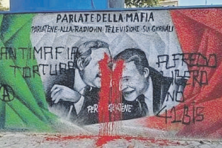 Il murale per Falcone e Borsellino imbrattato a Piazza Bologna
