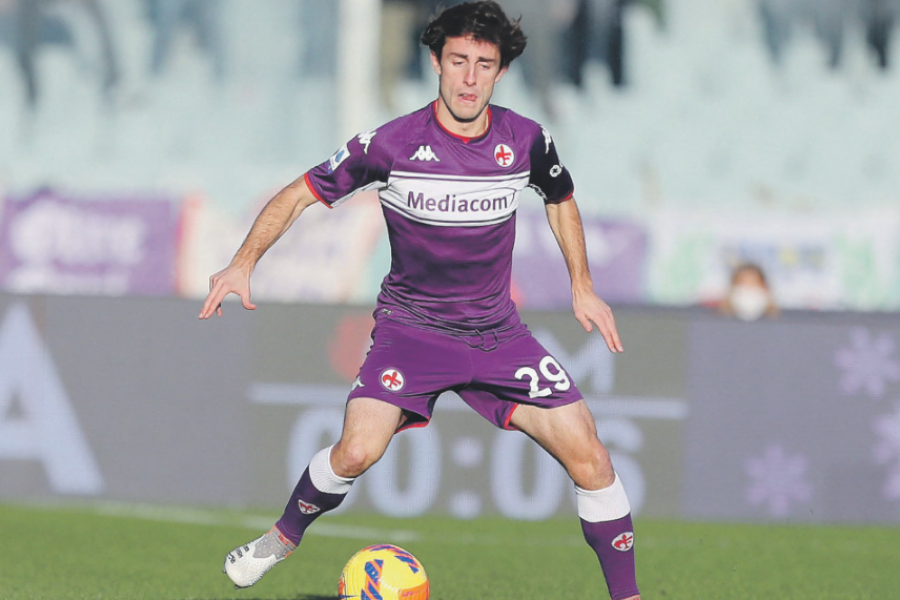 Odriozola con la maglia della Fiorentina