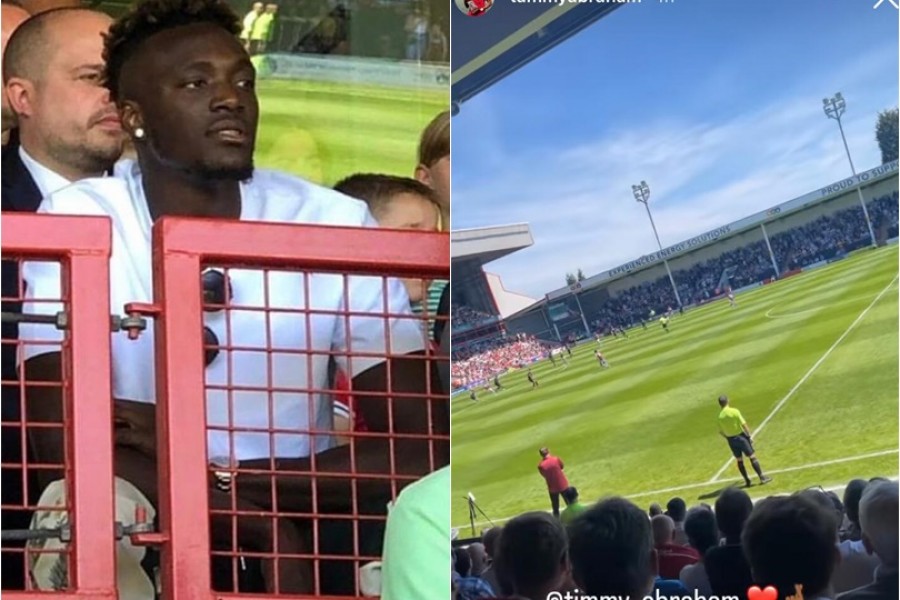 Abraham in tribuna al Poundland Bescot Stadium e la storia condivisa dal numero 9 su Instagram