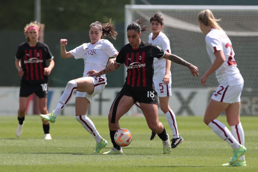 Vicky Losada in azione contro il Milan