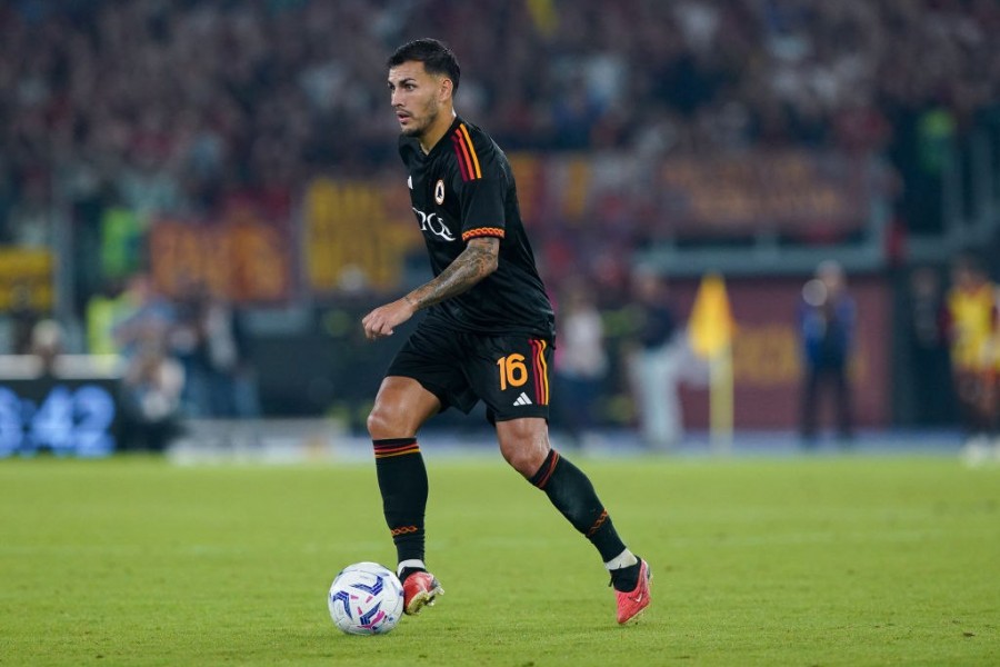 Paredes in campo con la maglia della Roma