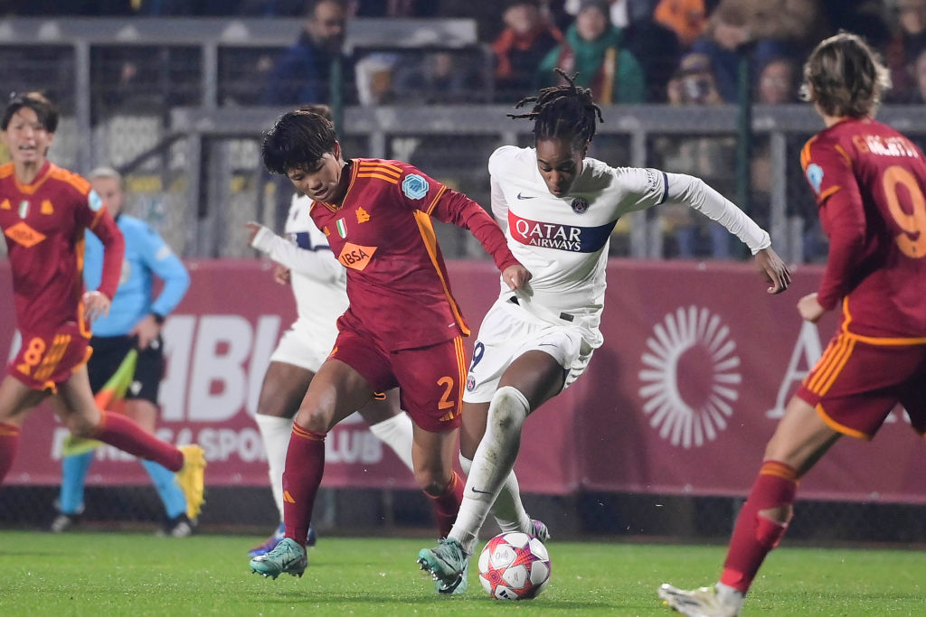 Minami in azione contro il Paris Saint-Germain 