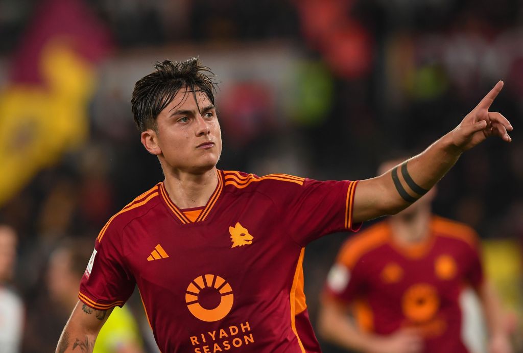 Esultanza di Dybala con la Roma