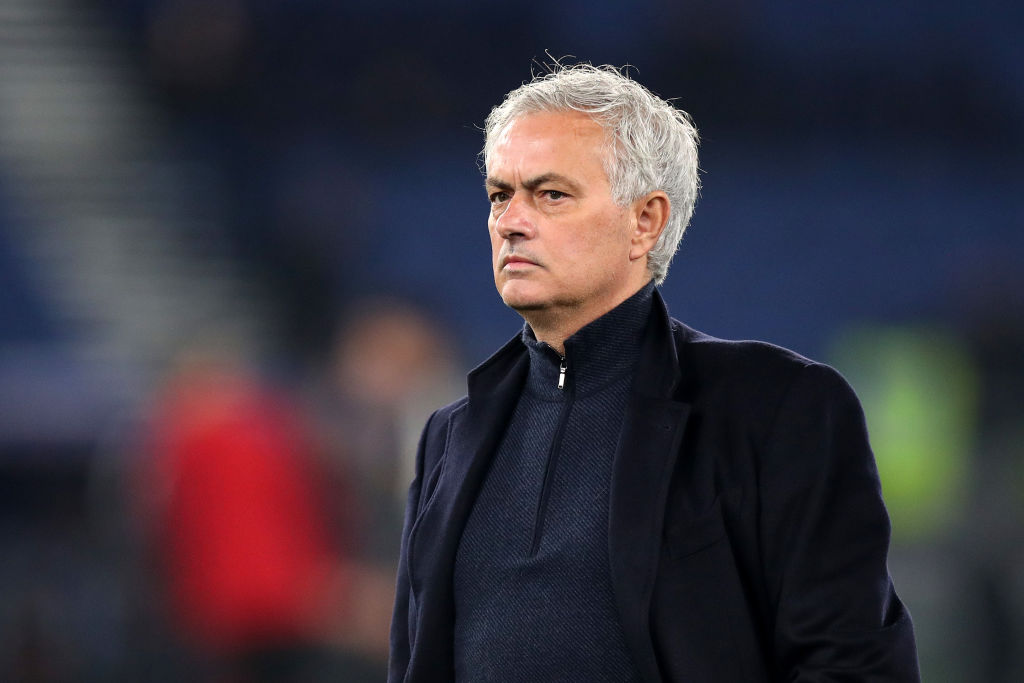 Mourinho durante una partita della Roma