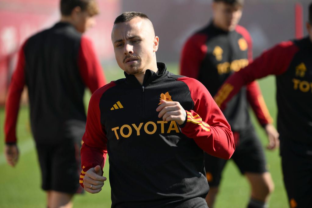 Angelino in azione a Trigoria