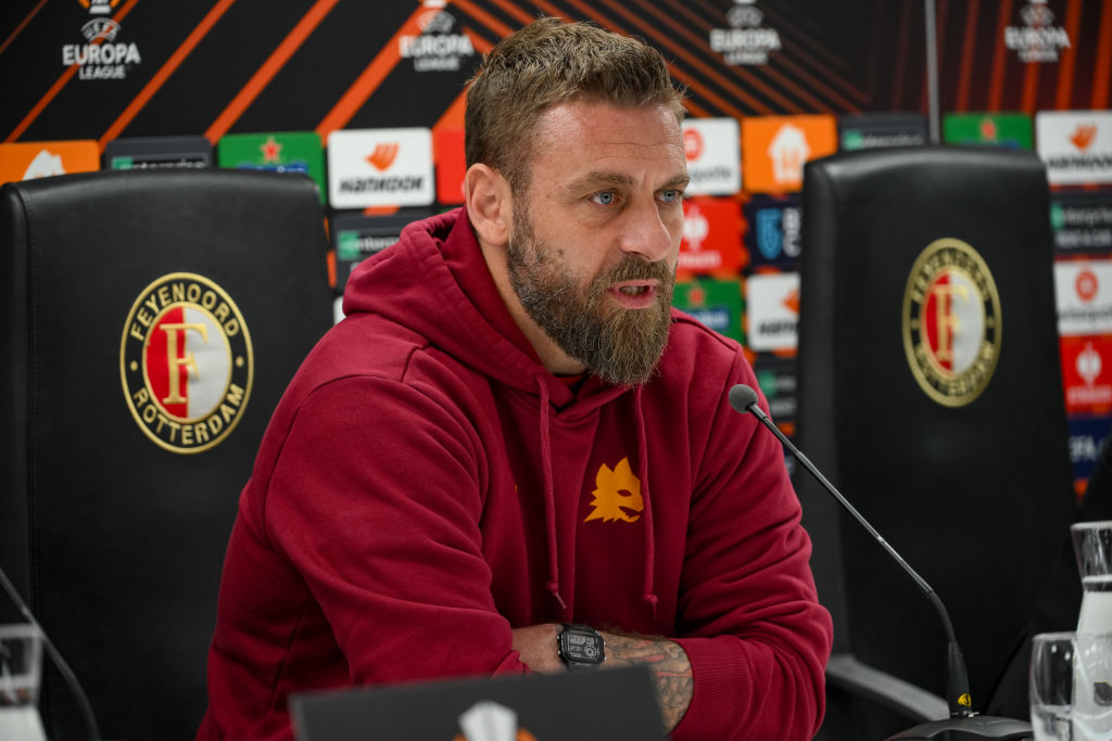 De Rossi in conferenza stampa alla vigilia di Feyenoord-Roma