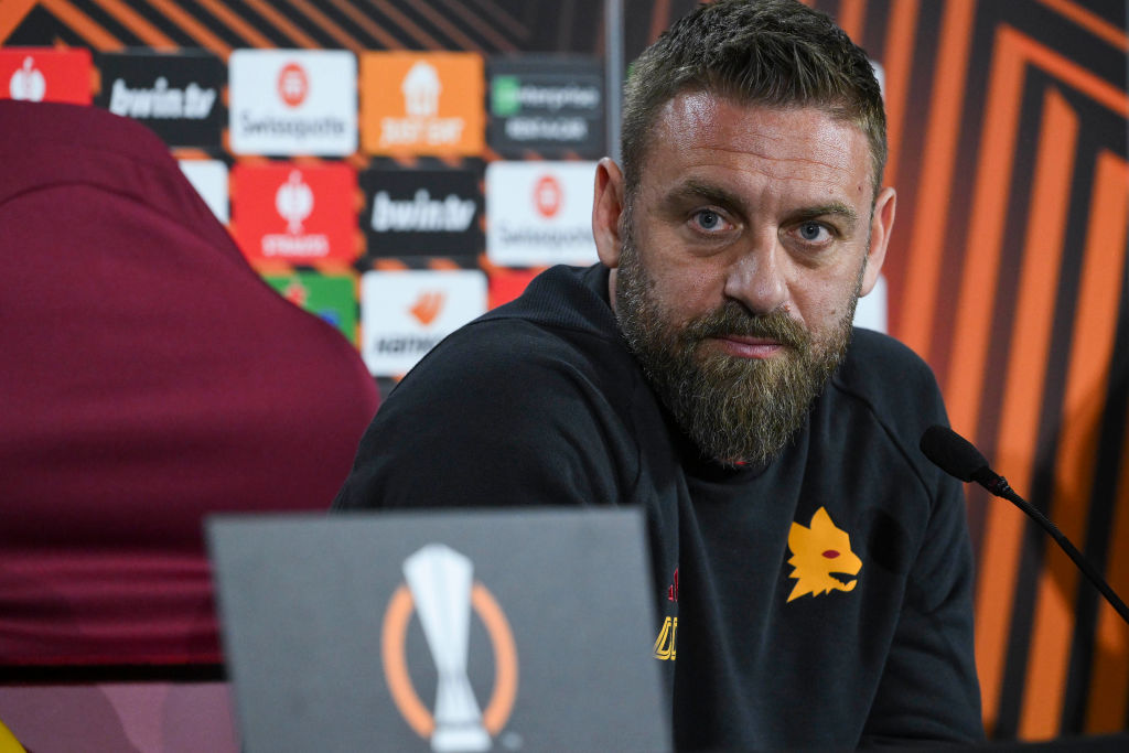 De Rossi in conferenza stampa a Trigoria