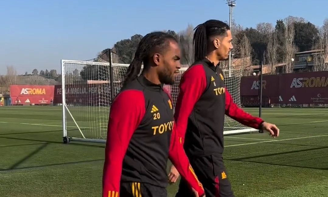 Smalling e Renato Sanches tornano ad allenarsi in gruppo