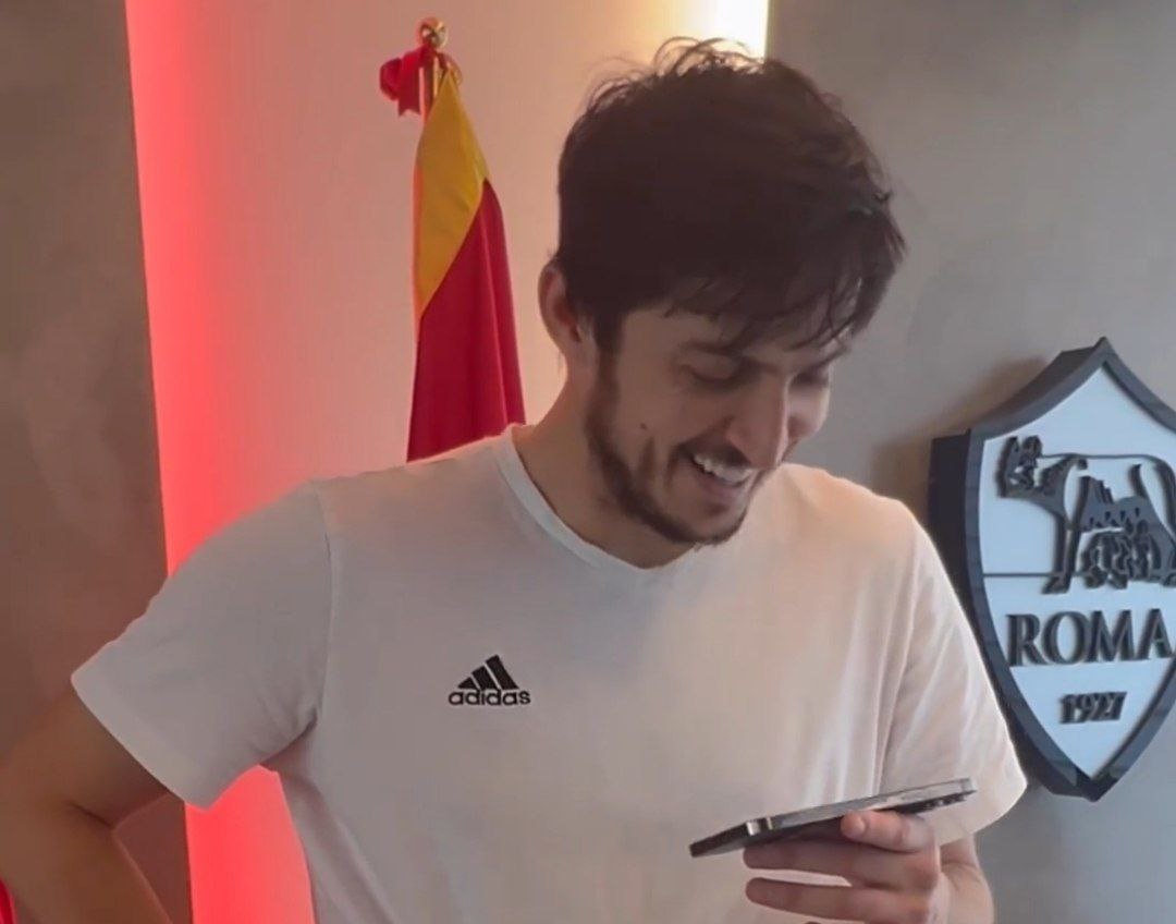 Sardar Azmoun reazione video Dybala