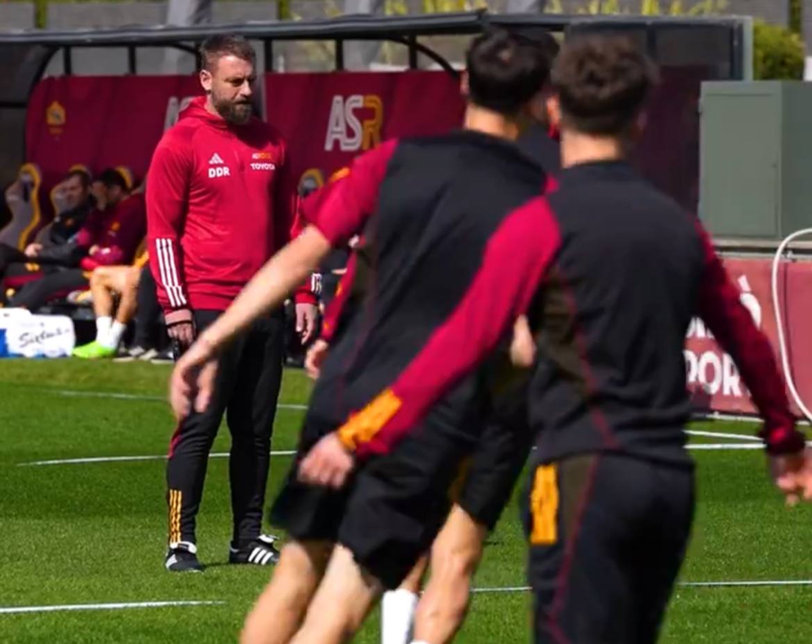 L'allenamento dei giallorossi a Trigoria