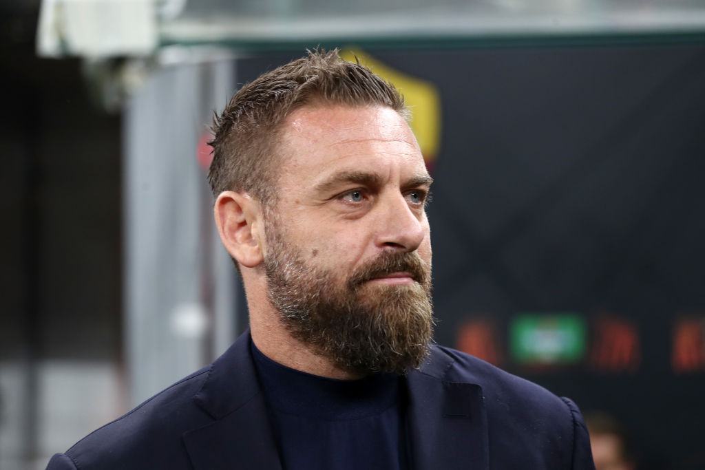 De Rossi durante la sfida di Europa League contro il Milan