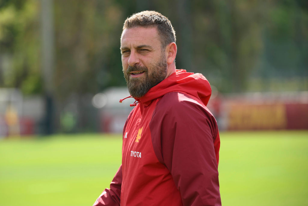 Daniele De Rossi in allenamento a Trigoria