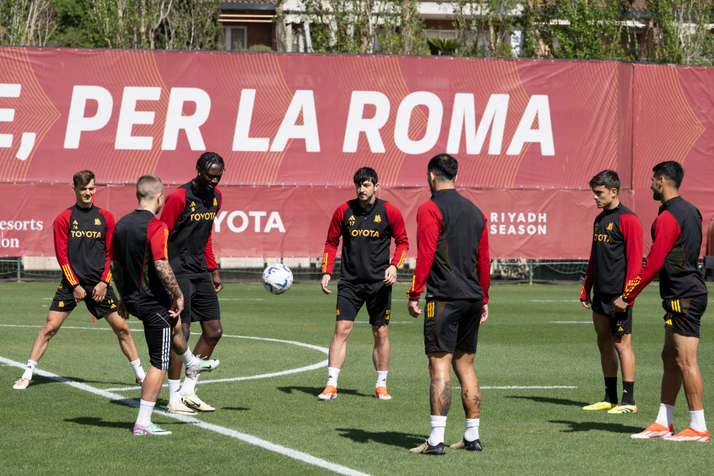 La Roma si allena a Trigoria