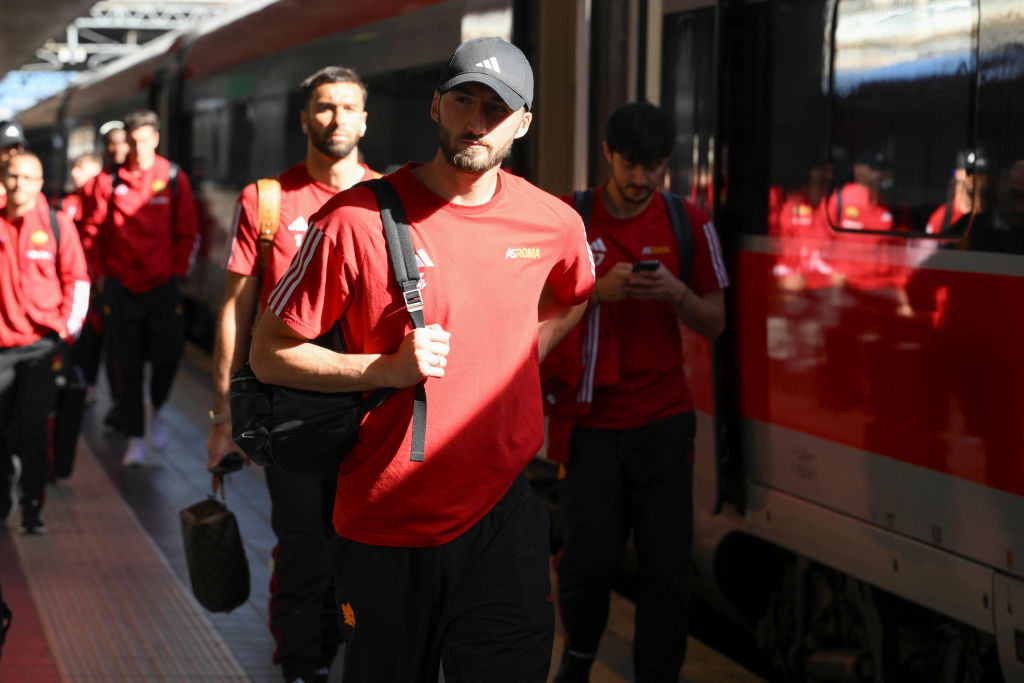 I giocatori della Roma a Termini