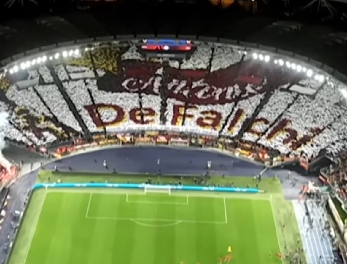 La Curva Sud durante Roma-Milan