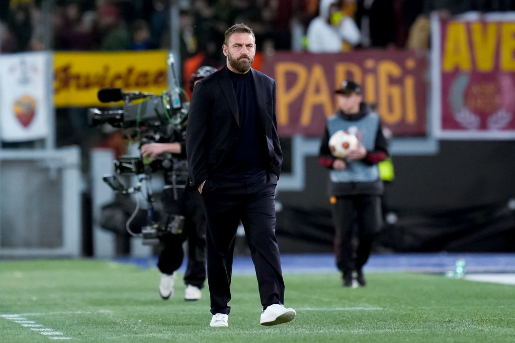 Daniele De Rossi in panchina contro la Juventus