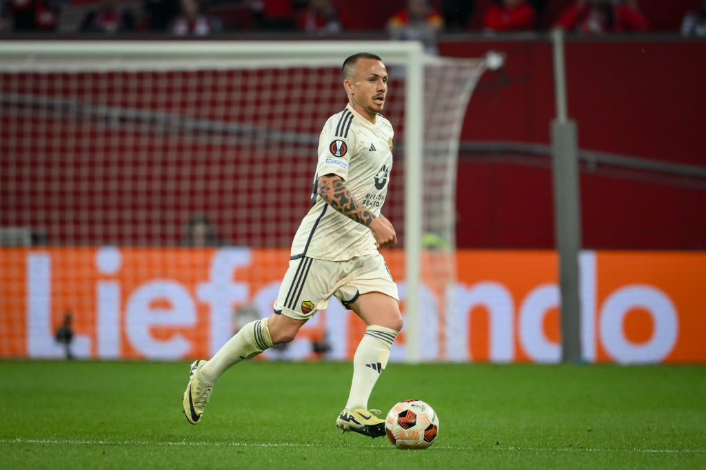 Angelino durante Bayer Leverkusen-Roma