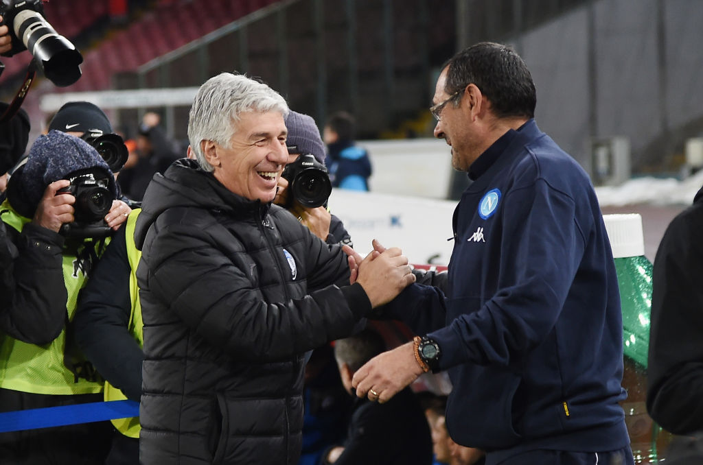 Il saluto tra Gasperini e Sarri prima di una sfida tra Atalanta e Napoli