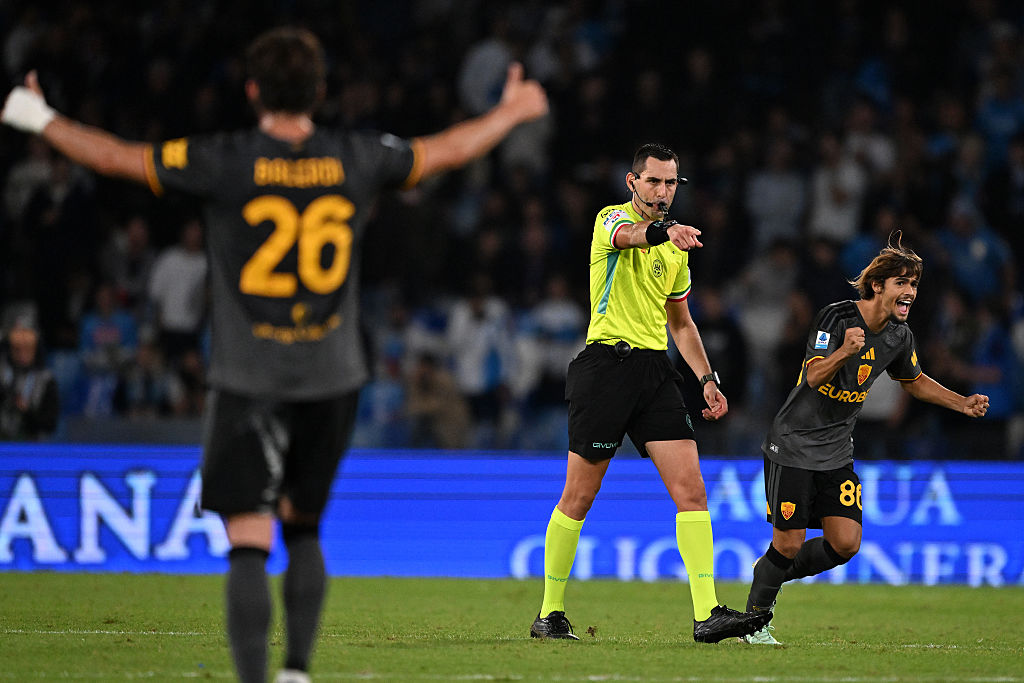 Napoli-Roma: Colombo innervosisce tutti, ma non incide sul risultato