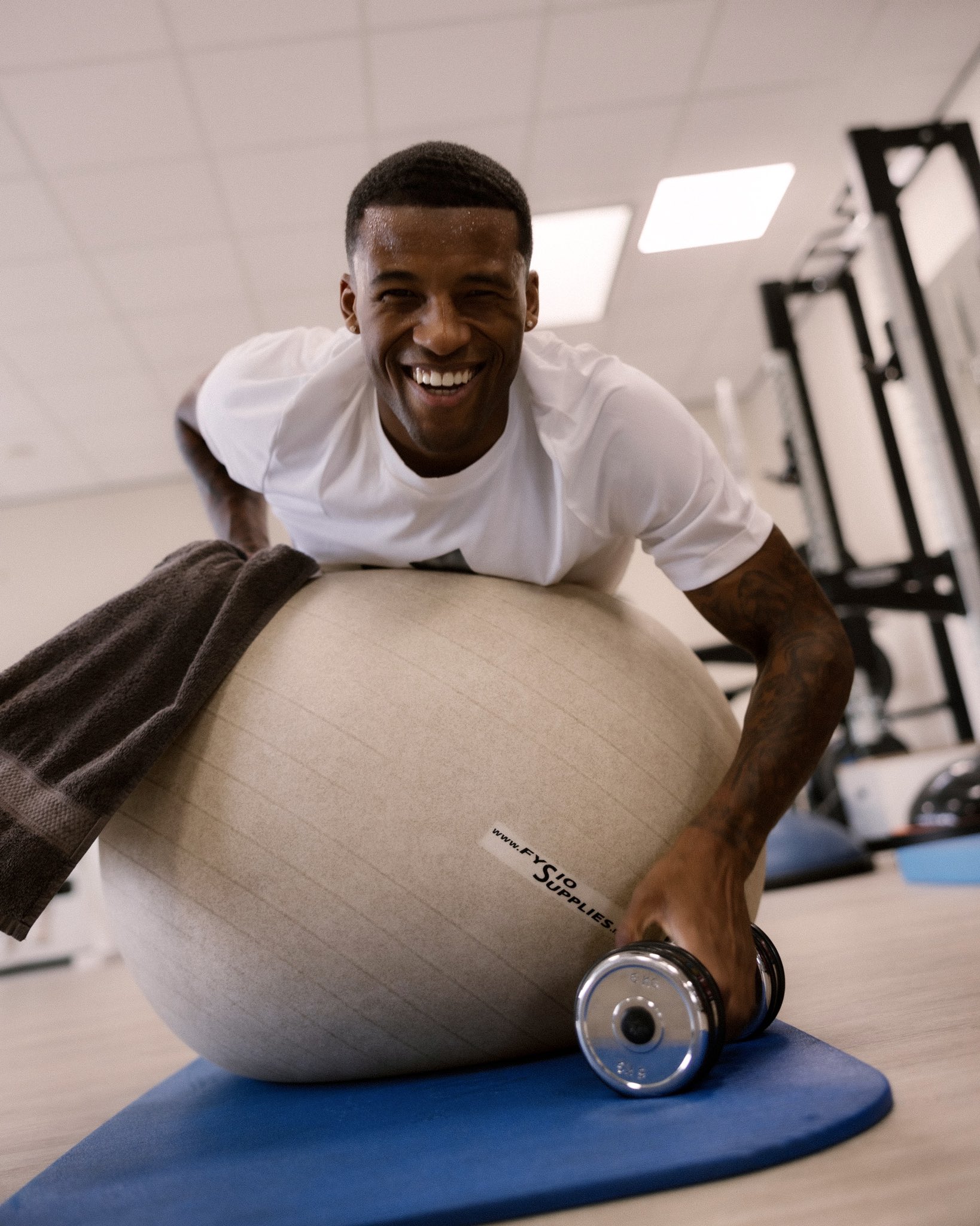 Wijnaldum in palestra 