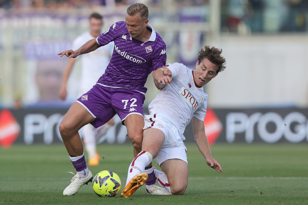 Edoardo Bove durante Fiorentina-Roma