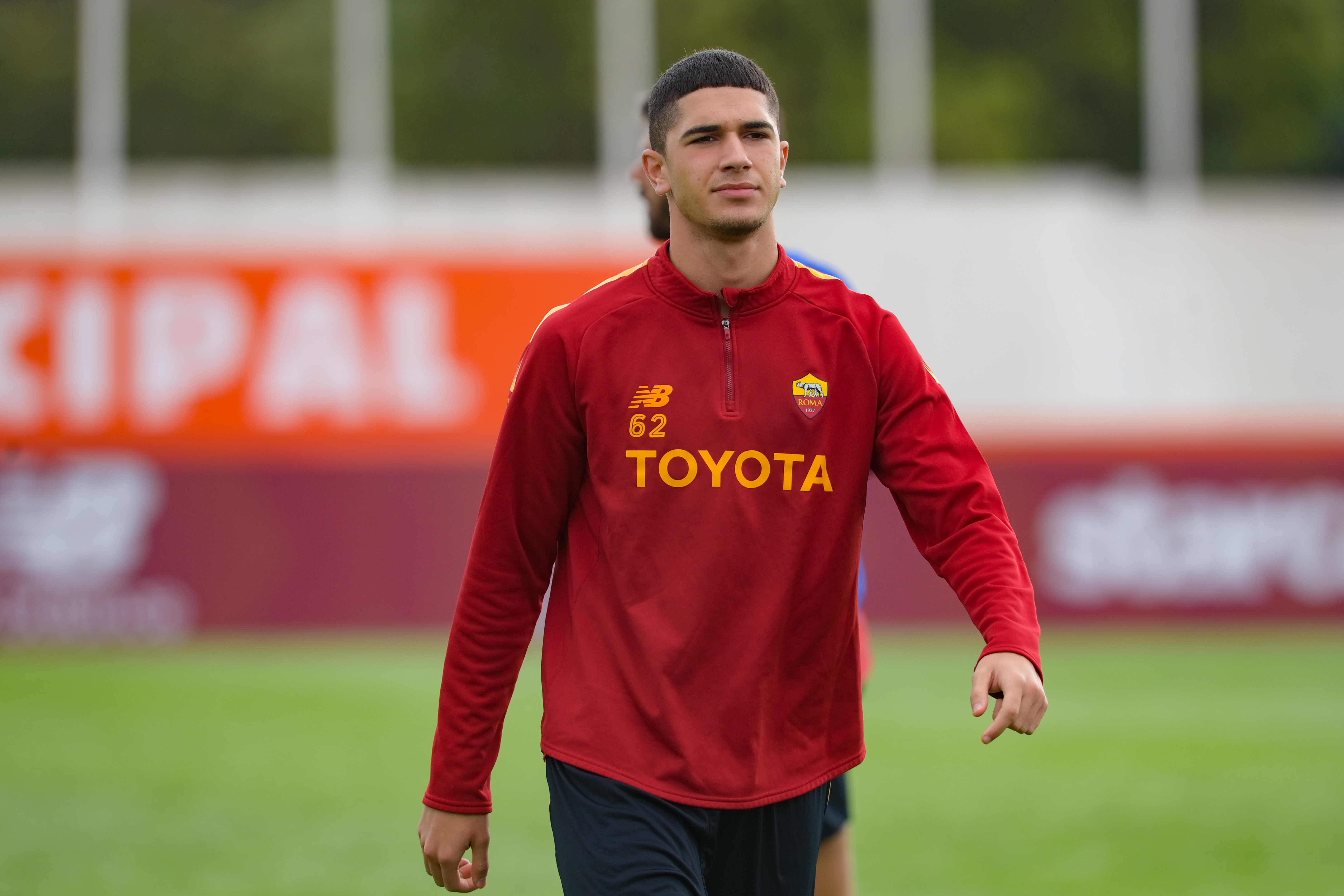 Cristian Volpato durante un allenamento a Trigoria