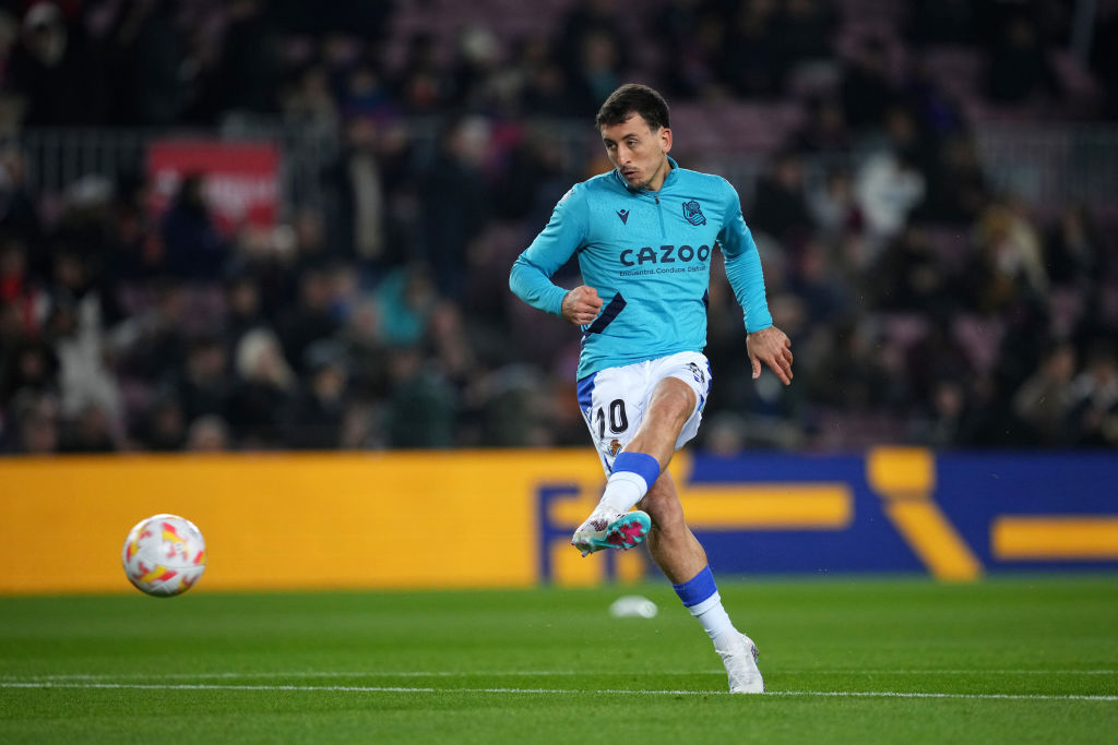 Mikel Oyarzabal in campo contro il Barcellona