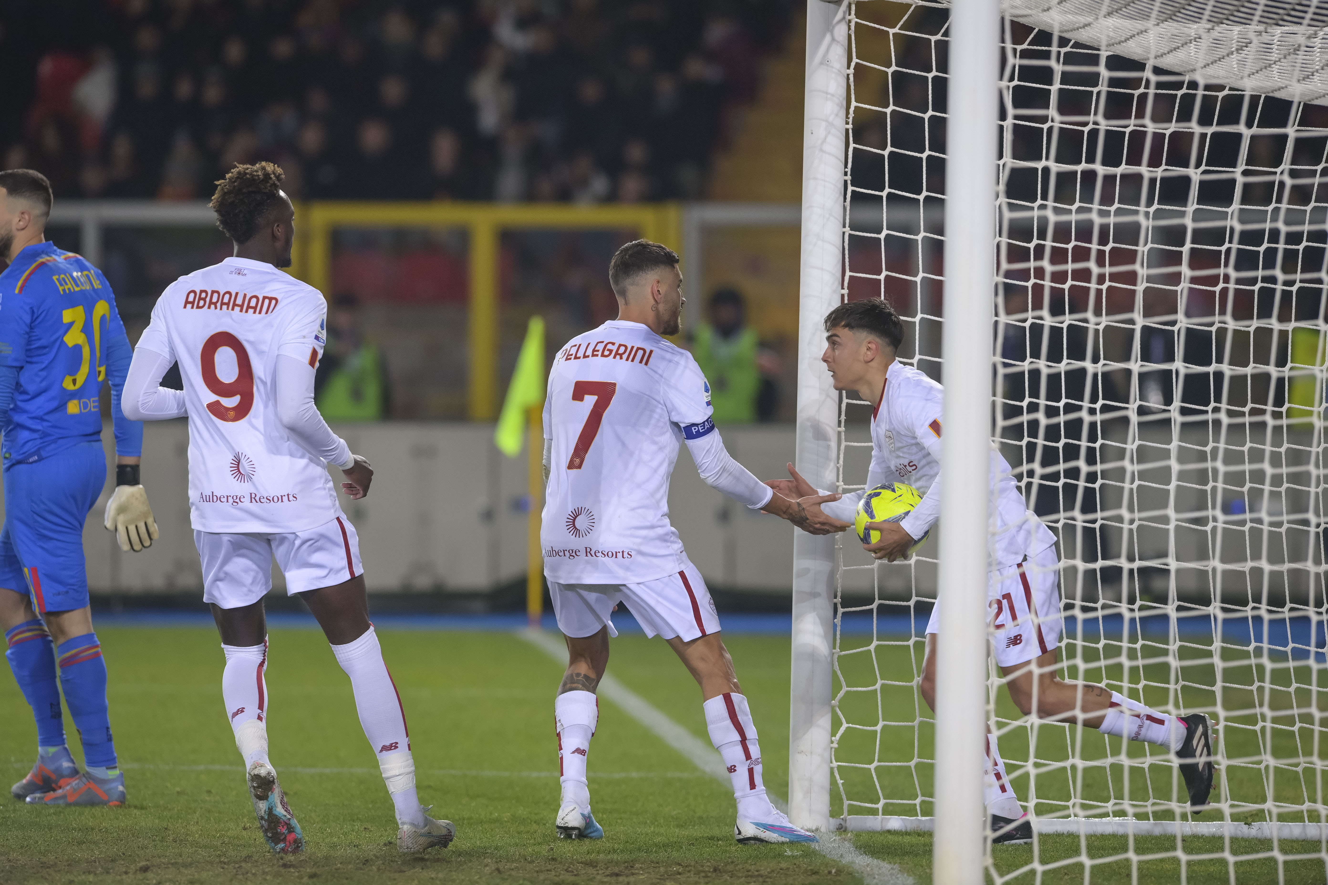 Dybala dopo il gol al Lecce