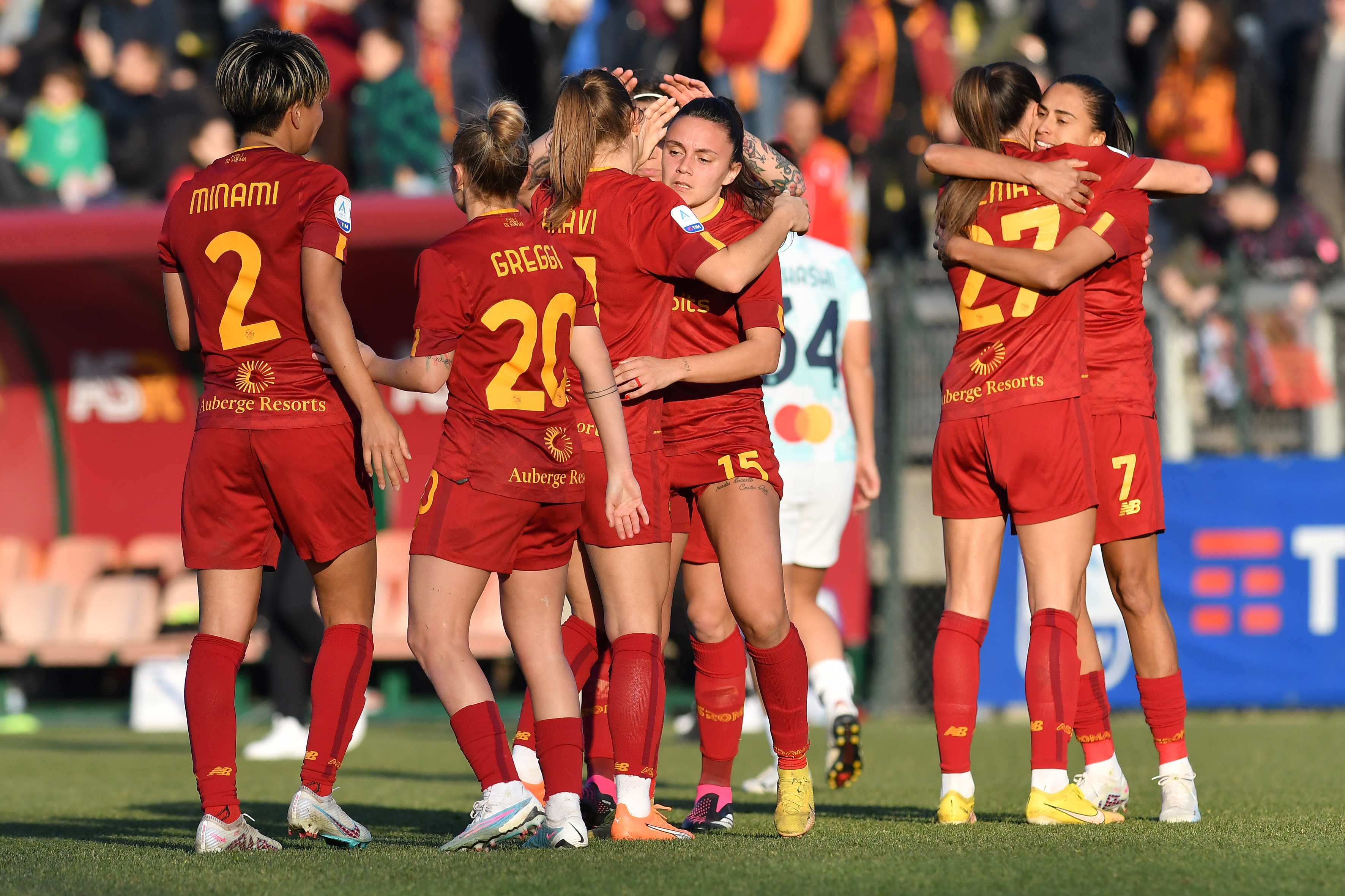 La Roma Femminile in campo durante la partita con l'Inter