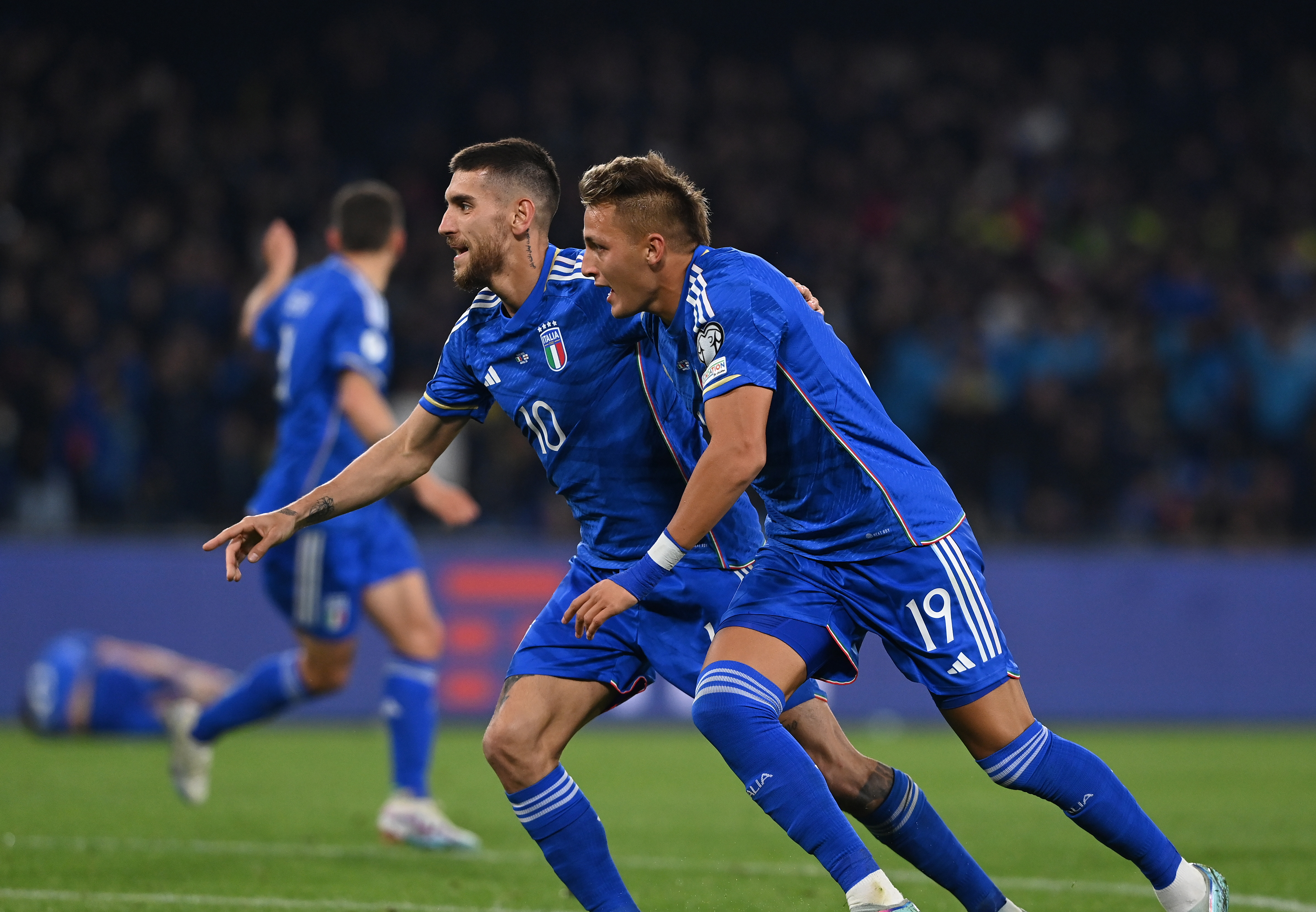 Lorenzo Pellegrini con la maglia dell’Italia