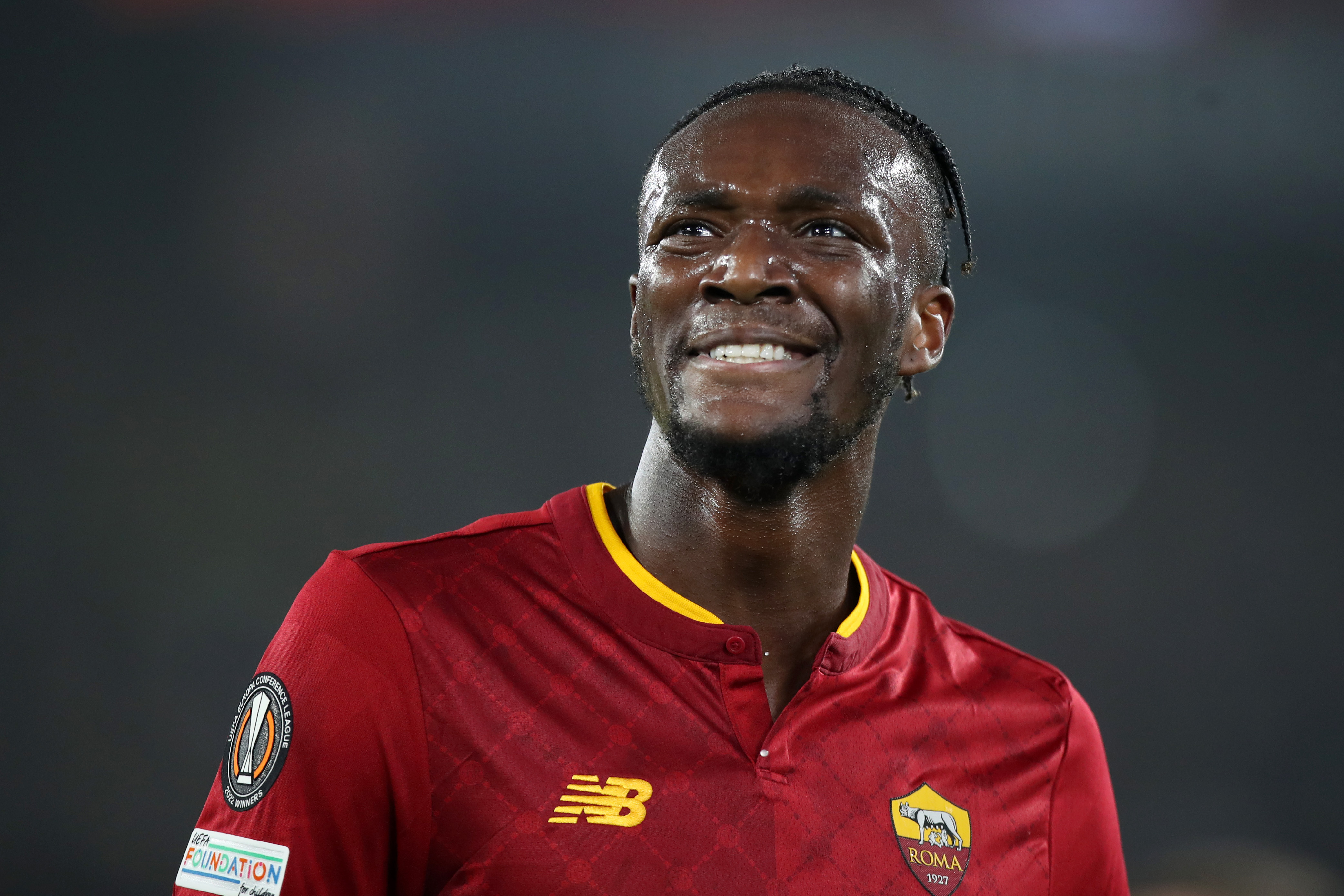 Tammy Abraham in campo con la Roma