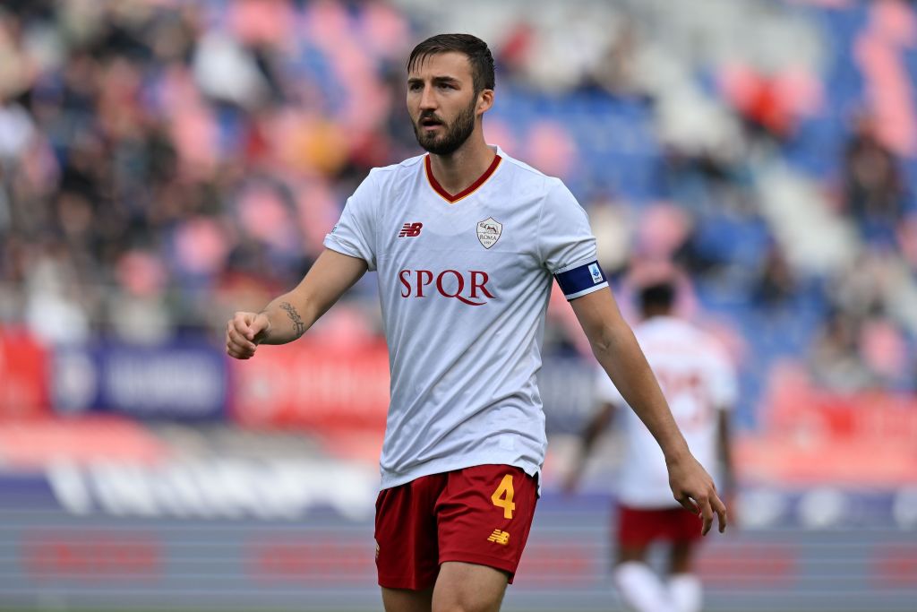 Bryan Cristante in azione con la maglia della Roma