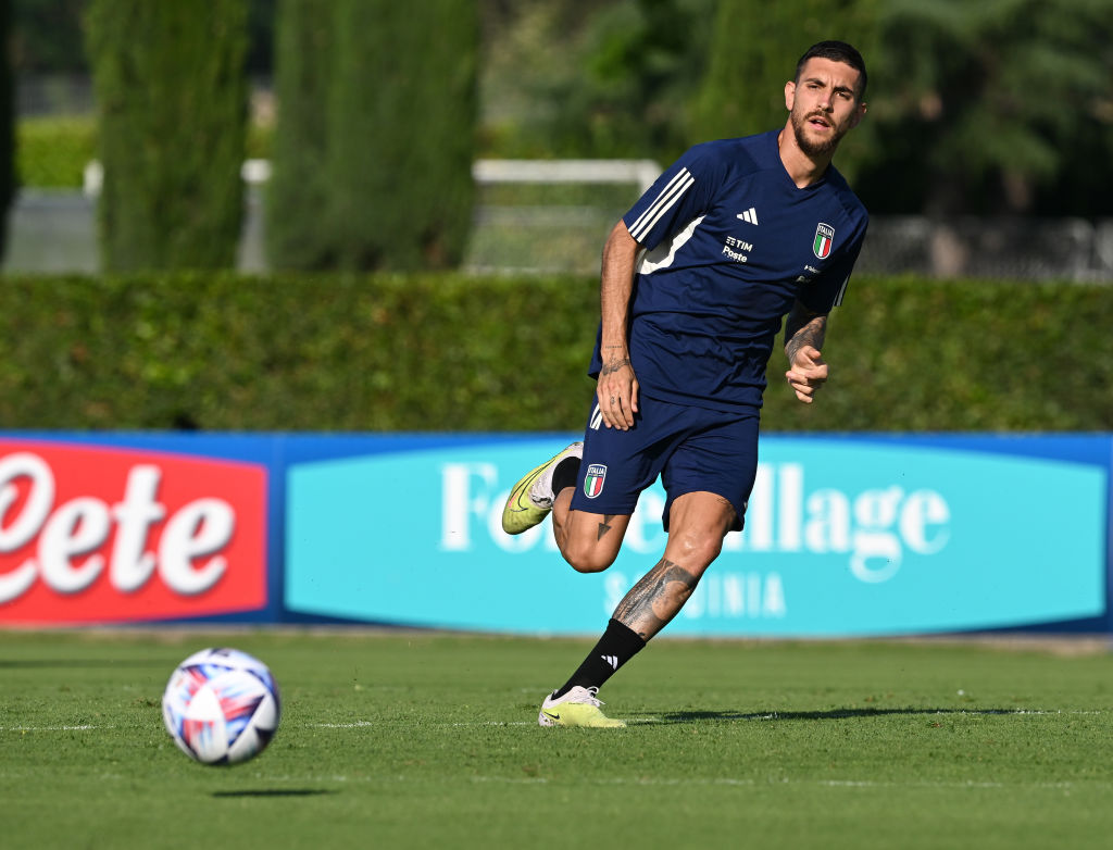 Lorenzo Pellegrini si allena con la Nazionale italiana