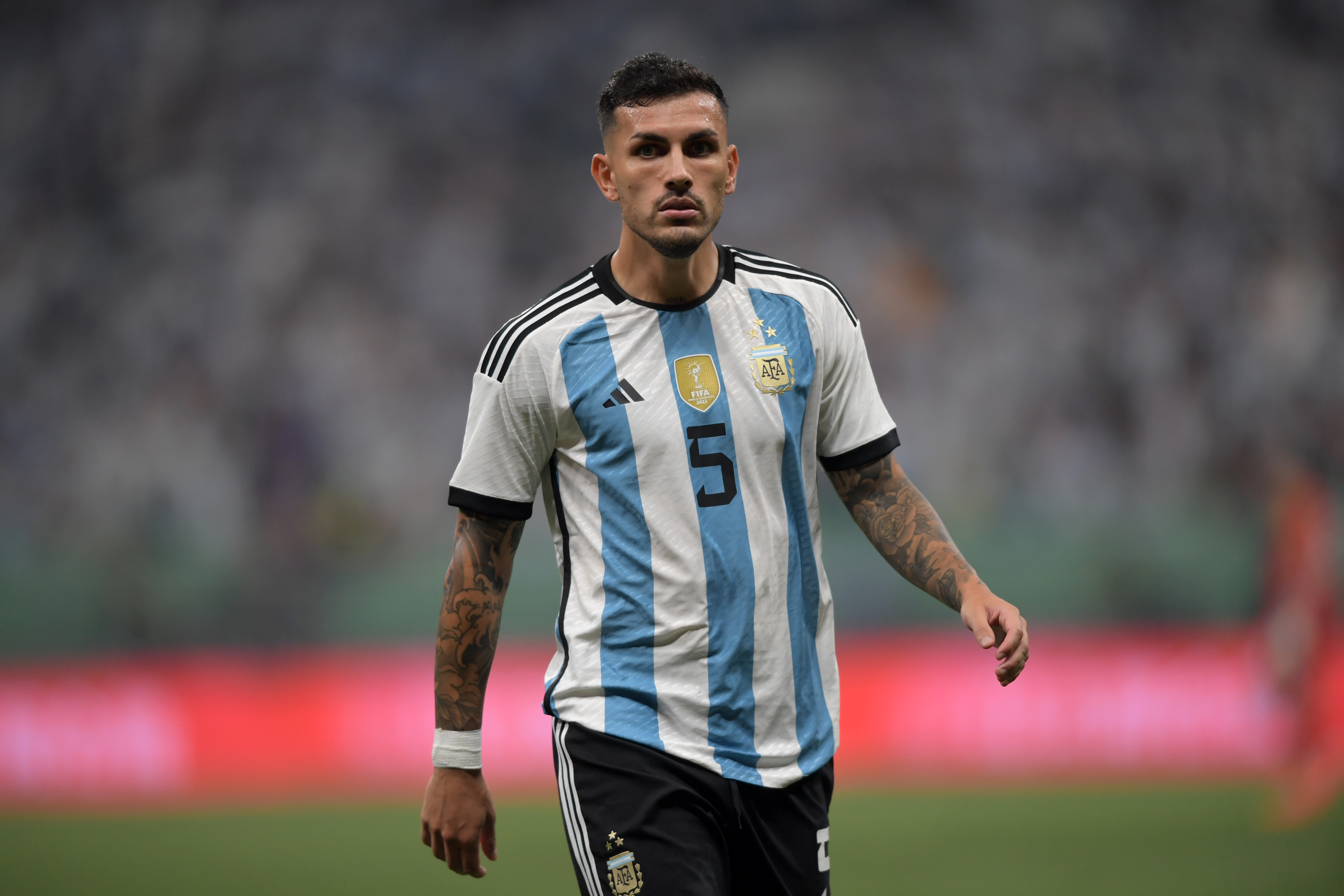 Paredes durante una partita della nazionale argentina