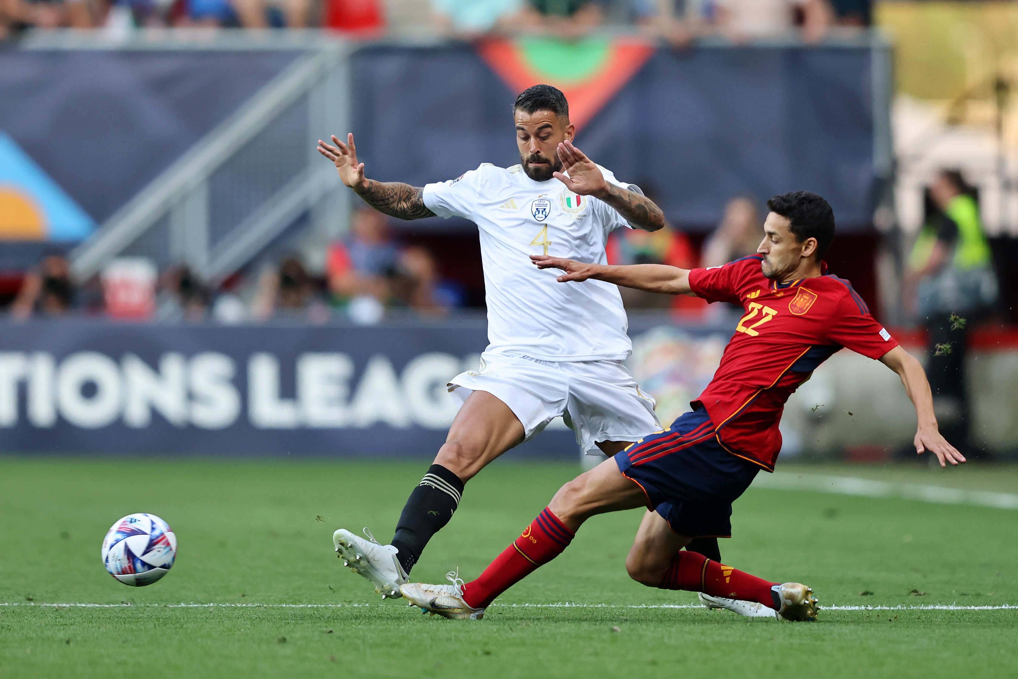 Leonardo Spinazzola durante Spagna-Italia