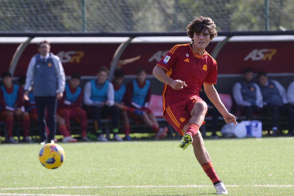 Julen Guerrero in azione con la maglia della Roma 
