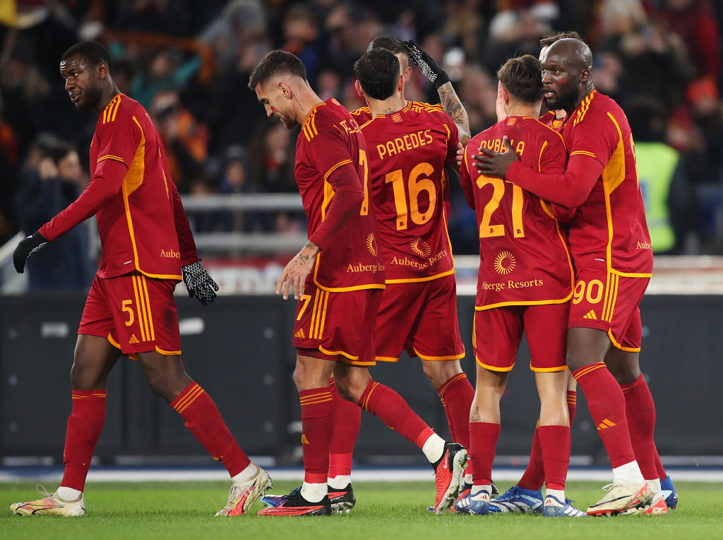 La Roma esulta dopo un gol all'Udinese