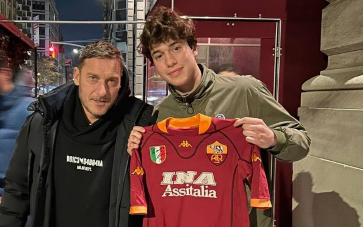 Totti con il Roma Club New York