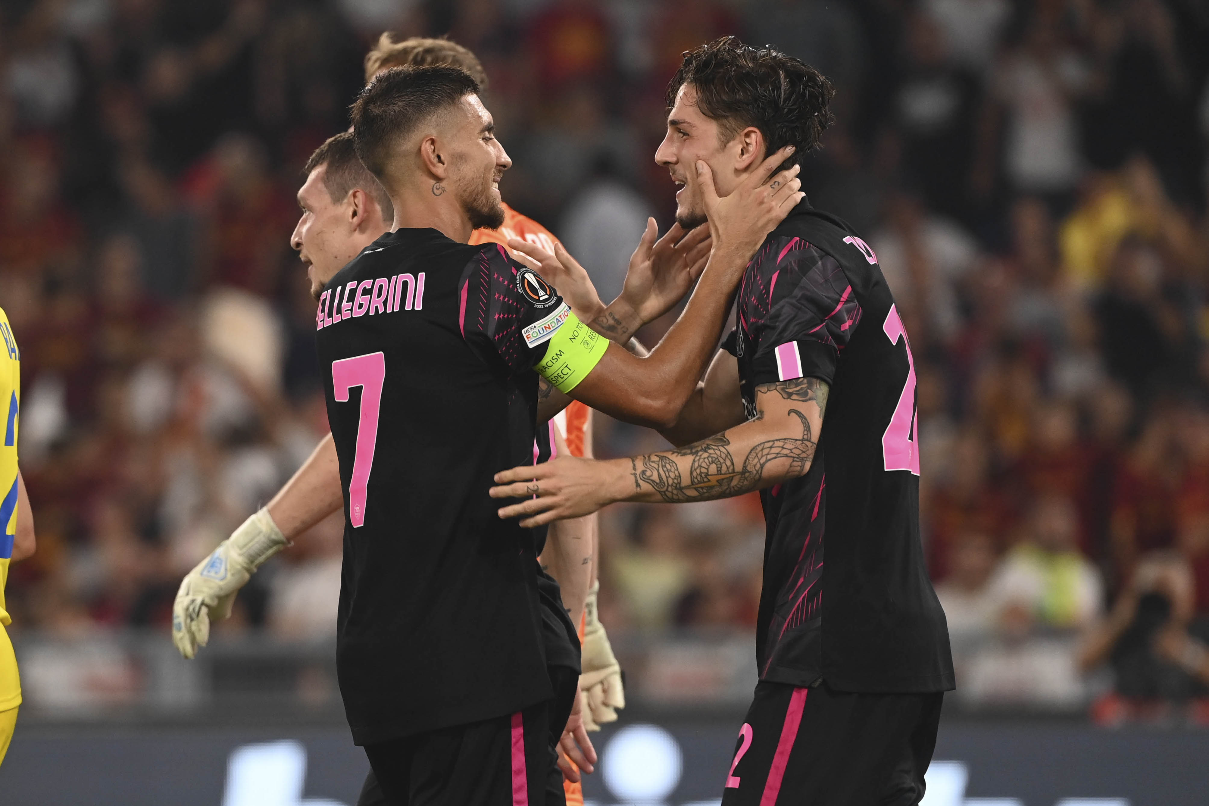 Pellegrini e Zaniolo (As Roma via Getty Images)