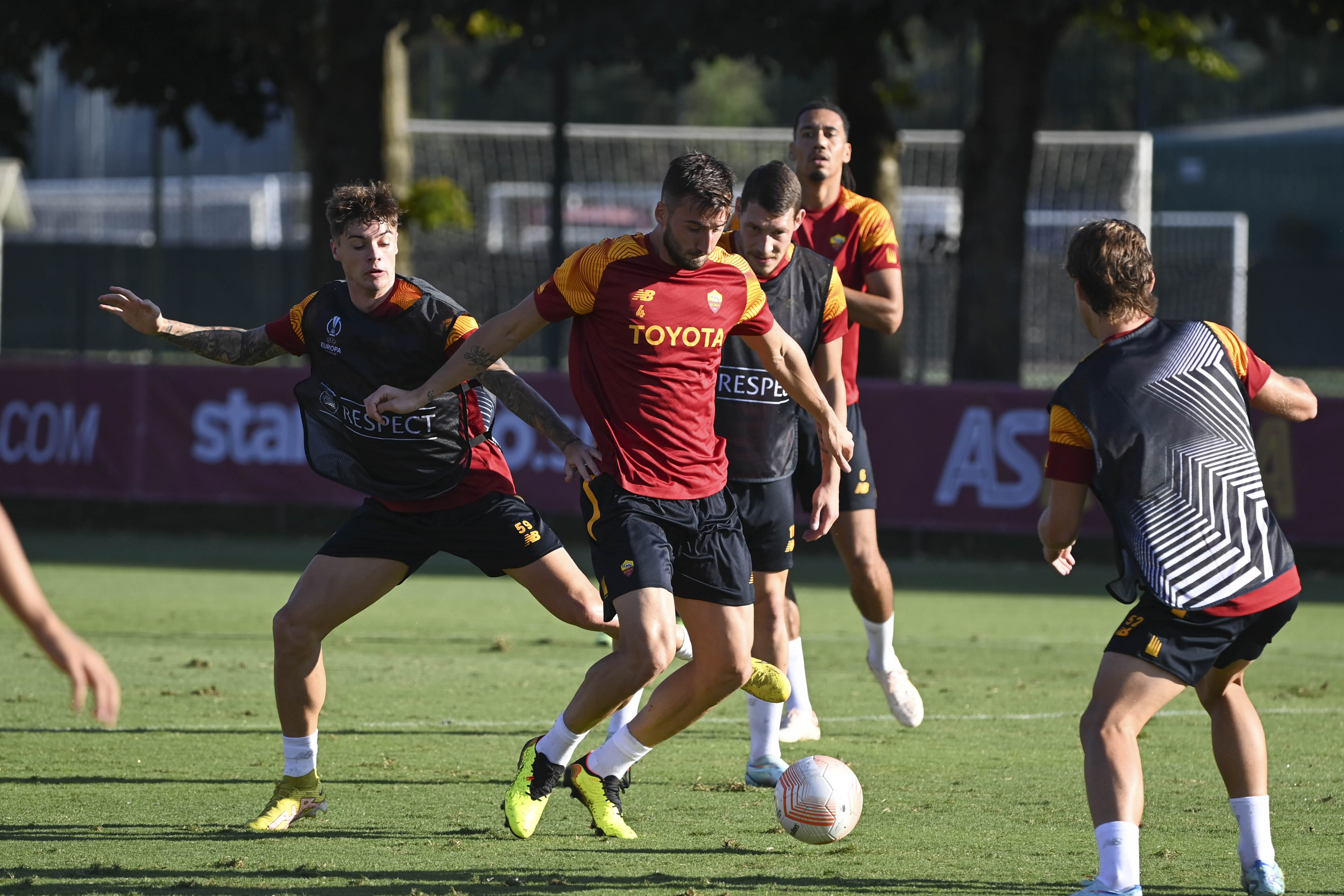 Bryan Cristante in azione (As Roma via Getty Images)